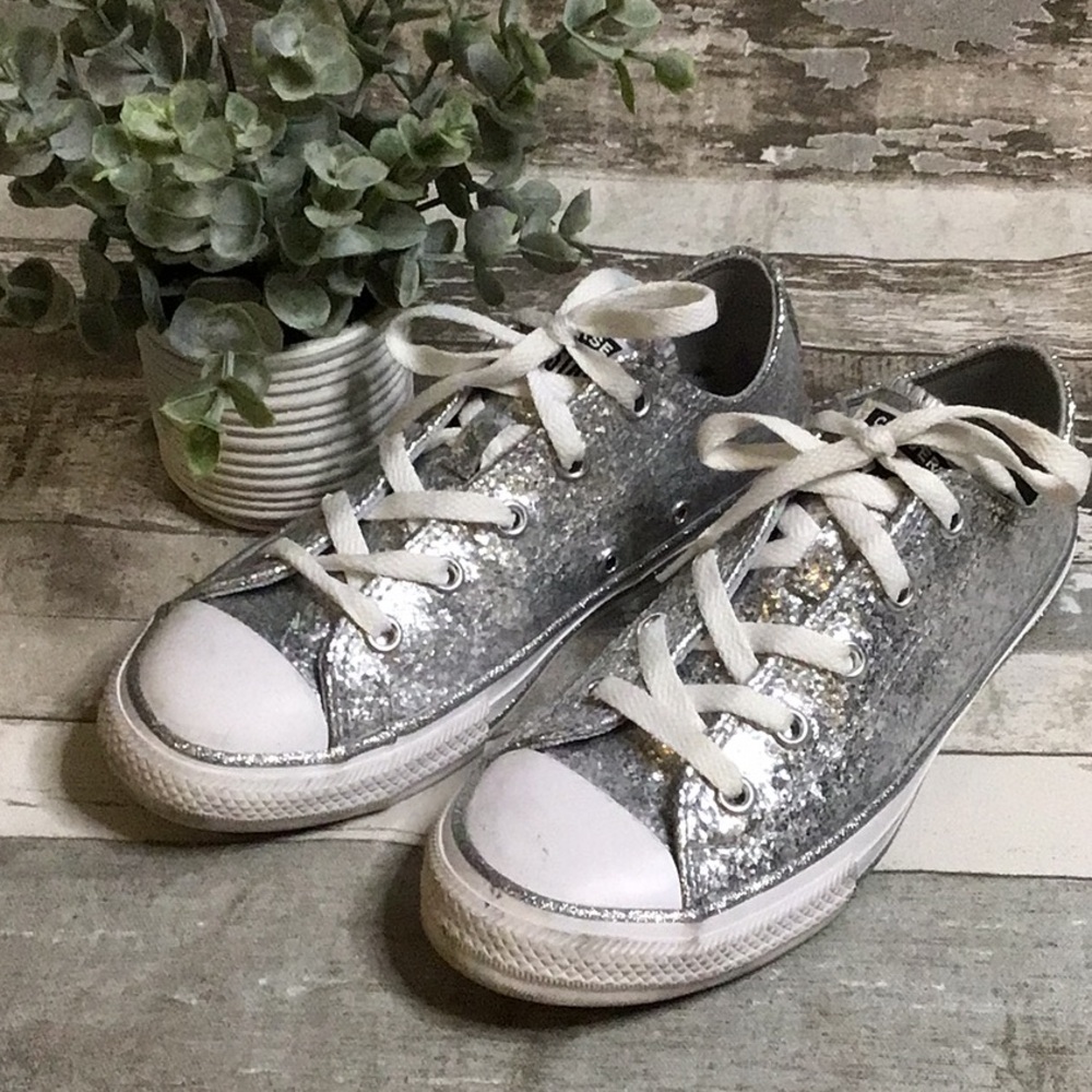 Kids Silver Glitter Converse Sz 2